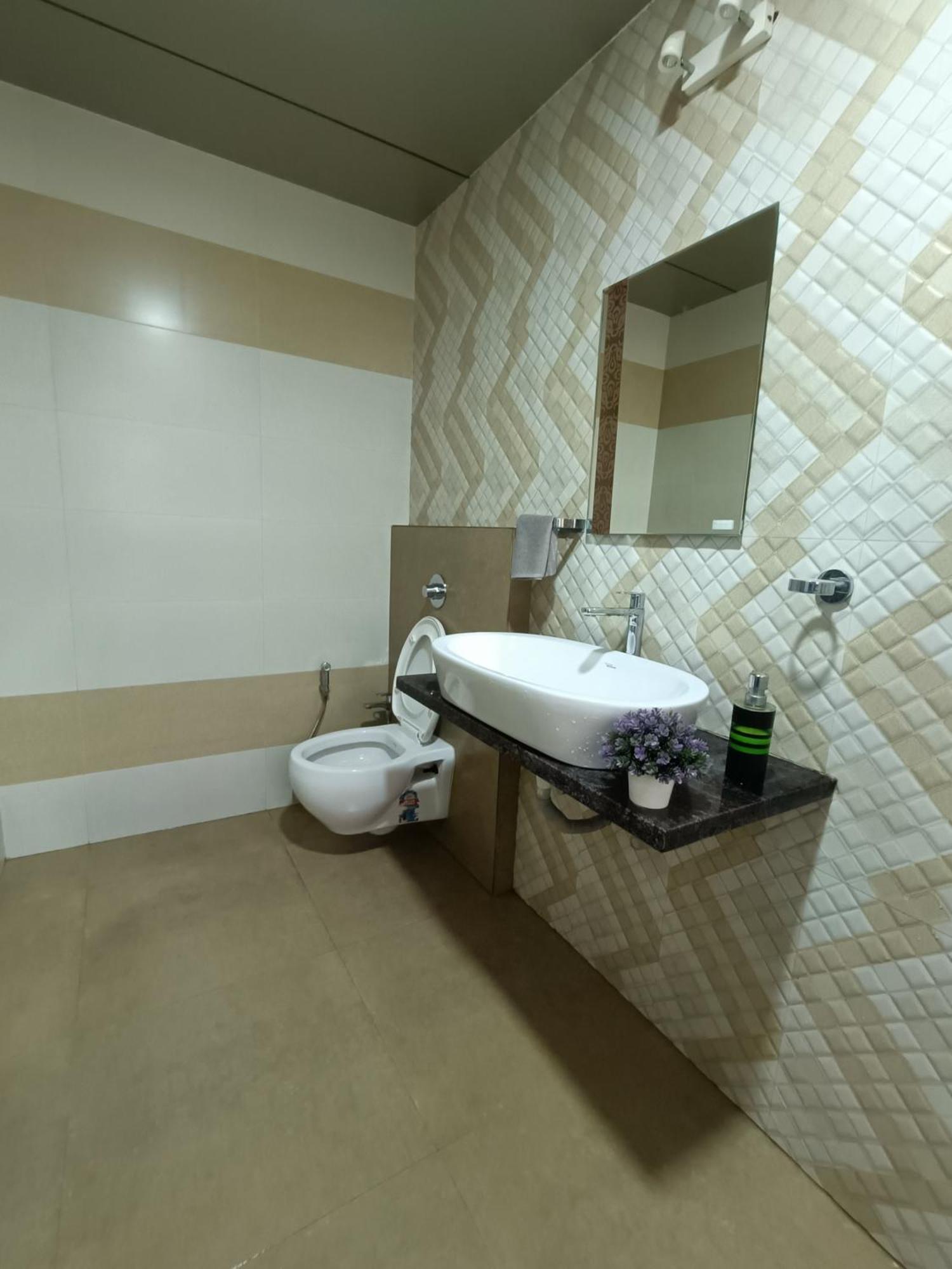 Rain Mist 4Bhk Luxury Villa With Private Pool Lonavala Luaran gambar